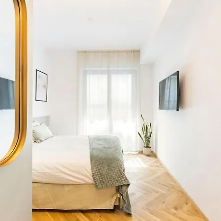 公寓 Home4holidays San Carlo