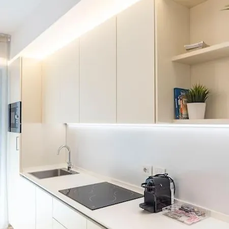 شقة Home4holidays San Carlo *